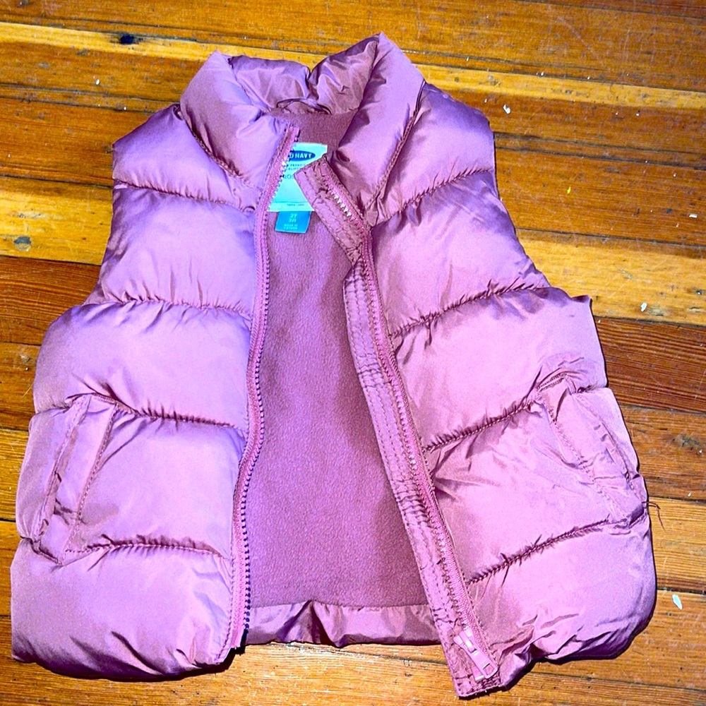 Old navy frost free vest jacket size 2T